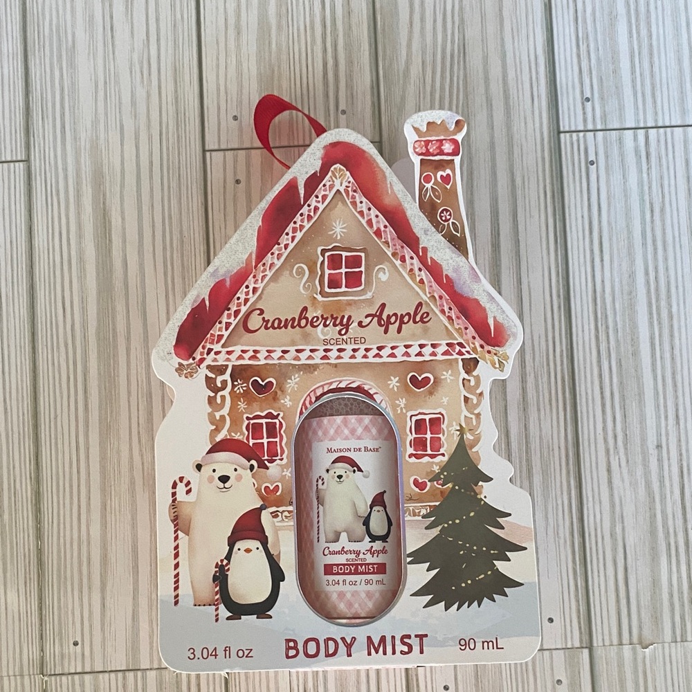 Maison De Base Cranberry Apple Scented Body Mist